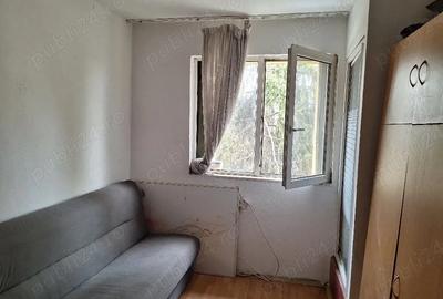 Garsonieră decomandată în Astra - 5