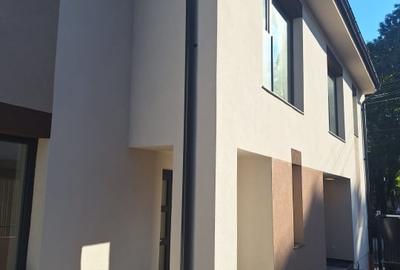 Inchiriere casa noua cu etaj si mansarda, 164 mp., Semicentral Gara - 2