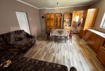 Casă cu 4 camere cu Teren 3300 Mp în Central - 10