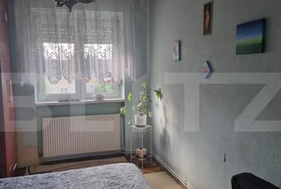 Apartament de vanzare, cu 3 camere, 91 mp, zona Bl. Closca - 1