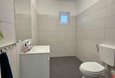 Spațiu comercial, de 110 mp, în Între Lacuri - 1