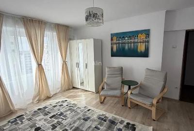 Garsonieră decomandată în Unirii - 1