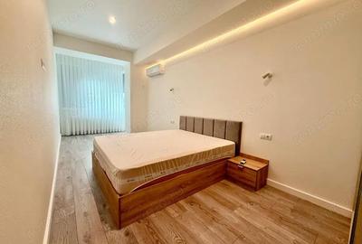Apartament cu 2 camere decomandat în Eroii Revoluției - 1