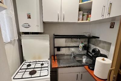 VAND garsoniera renovata pretabila birou zona Vasile Aaron - 6