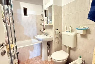 De vanzare apartament 3 camere decomandate, zona Odobescu,  comision 0% - 10