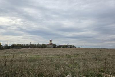 Teren de 35000 mp, în Agigea - 3