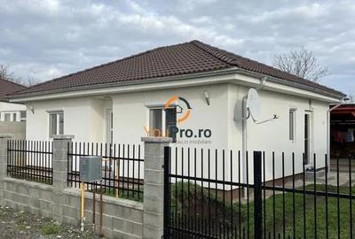 Casă cu Teren 300 Mp în Sânandrei