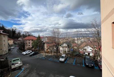 Apartament cu 3 camere decomandat în Central - 2