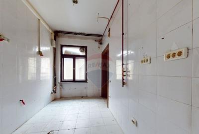 Spatiu comercial de inchiriat | Strada Republicii - 19