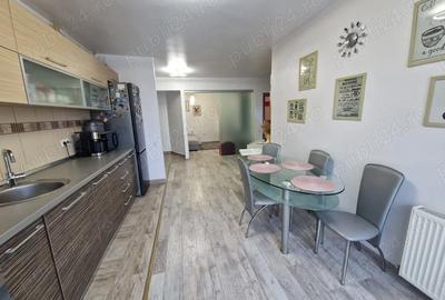 Apartament cu 3 camere decomandat în Florești - 6