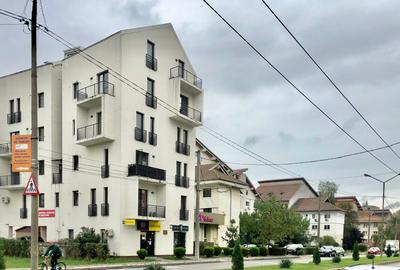 Închiriez apartament 2 camere – Micro 3, bloc nou, parcare privată - 15