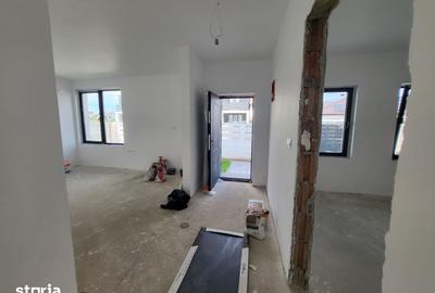 Casă cu 3 camere cu Teren 320 Mp în Central - 7