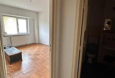 Apartament cu 3 camere în Central - 4