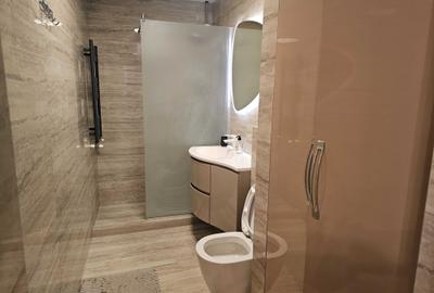 Apartament cu 3 camere semidecomandat în Central - 3