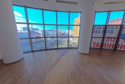 Birou, de 39 mp, în Ultracentral - 3