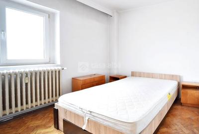 Apartament cu 2 camere decomandat în Piața Unirii