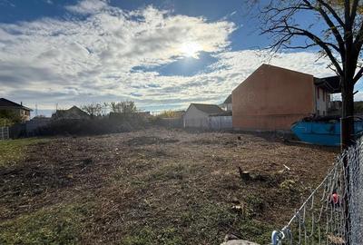 Teren de 950 mp, în Plopi - 2