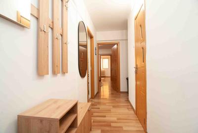 Doua camere la un minut de metrou Eroii Revolutiei - 2