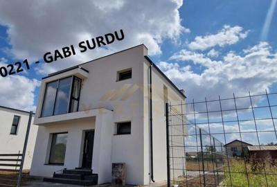 Casă cu 3 camere cu Teren 312 Mp în Berceni - 1