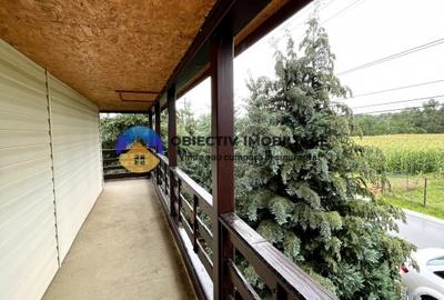 2 case si teren in Agapia - localitatea Sacalusesti - 20