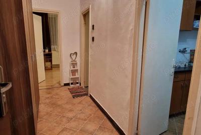 Complex - langa Tibiscus. CENTRLA Proprie - 30 mp utili. ACOPERIS - 2