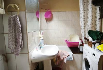 Apartament cu 2 camere decomandat în Tudor