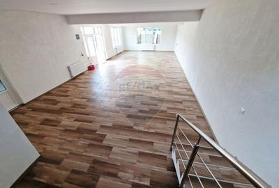 Spa?iu multifunc?ional de inchiriat, 5 km de Piatra Ne... - 29