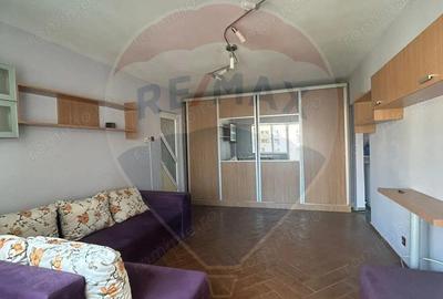 De vanzare apartament 3 camere, MB 20 Slobozia IL - 15