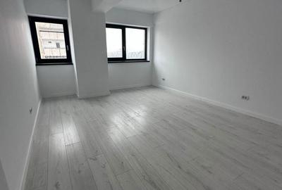 Apartament cu 2 camere decomandat în Nicolina - 15