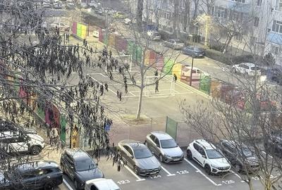 Apartament cu 4 camere decomandat în Apărătorii Patriei - 14