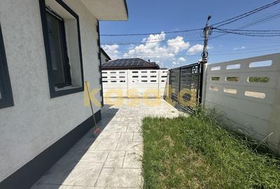 Casă individuală cu 3 camere cu Canalizare în Est - 3