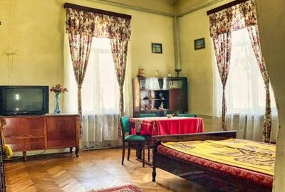 Apartament pe doua niveluri în vila, teren 750 mp - 5