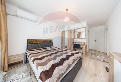 Apartament cu 2 camere decomandat, mobilat în Tractorul - 17