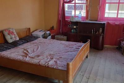 Casă cu 2 camere în Central - 1