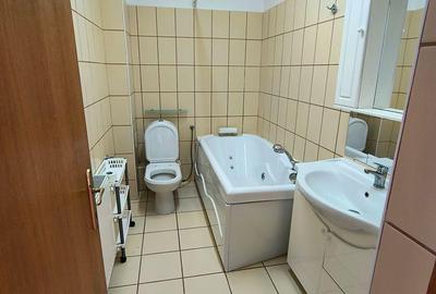 Casă cu 4 camere în Central - 17