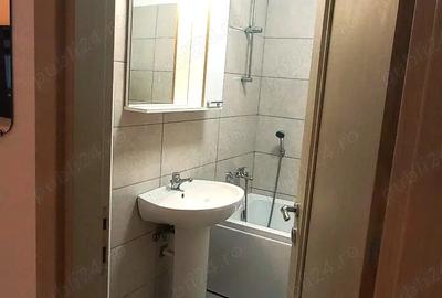 Garsonieră decomandată în Roșu - 5