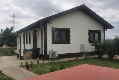 Casă cu Piscină in Mihăilești – Giurgiu: Teren 1258 mp;