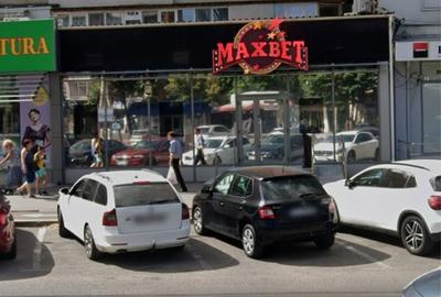 Spațiu comercial, de 200 mp, în Micro 19 - 2