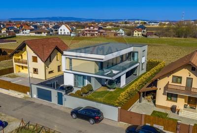 Casă cu 9 camere cu Teren 500 Mp în Stupini - 41