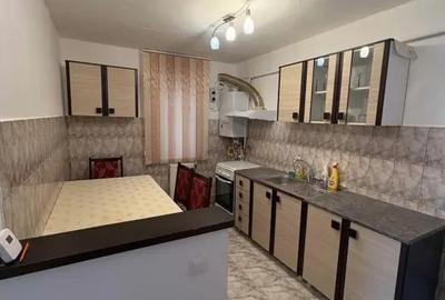 Apartament cu 3 camere decomandat în Central - 4