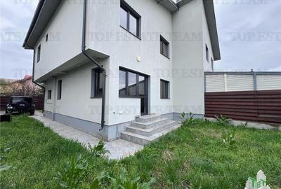 Casa Individuala cuplata Living generos, 4 camere, asfalt, STB si canalizare int - 6