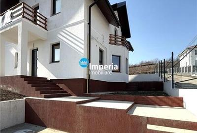 Casă individuală cu 4 camere în Hlincea