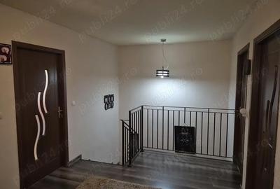 Casă cu 4 camere în Vladimirescu - 2