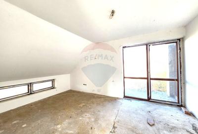 Casă cu 5 camere cu Teren 450 Mp în Aviației - 4