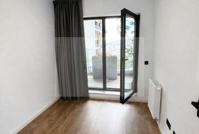 Apartament cu 3 camere semidecomandat, mobilat în Zorilor - 2