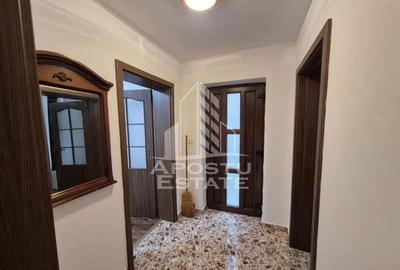 Apartament cu 2 camere la curte comuna, centrala termica, boxa de 50mp - 2