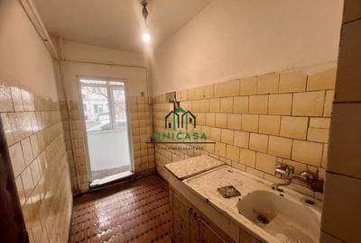 Apartament cu 2 camere semidecomandat în Ostroveni - 3