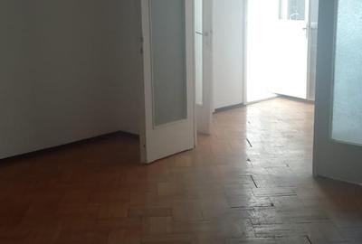 Apartament 3 camere Strada Smardan-Centrul Vechi - 11