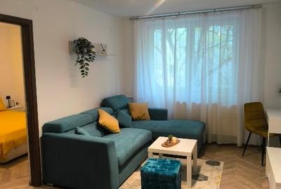 Proprietar închiriez apartament 5 minute Metrou Ștefan cel Mare- CENTRALĂ POPRIE - 1