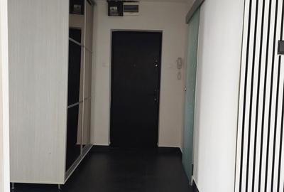 Apartament cu 2 camere decomandat în 1 Decembrie 1918 - 2